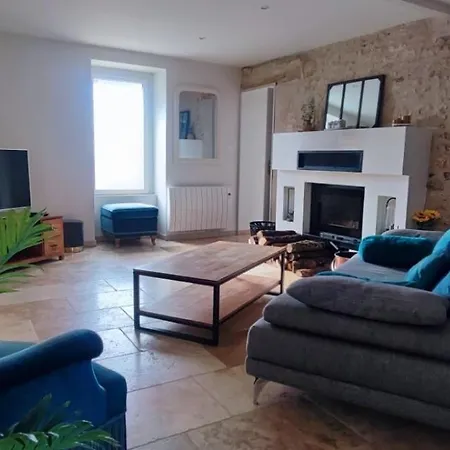 Сasa de vacaciones Maison 180m2 4 Et Mezzanine Au Calme Proche Futuroscope Et Aquascope *